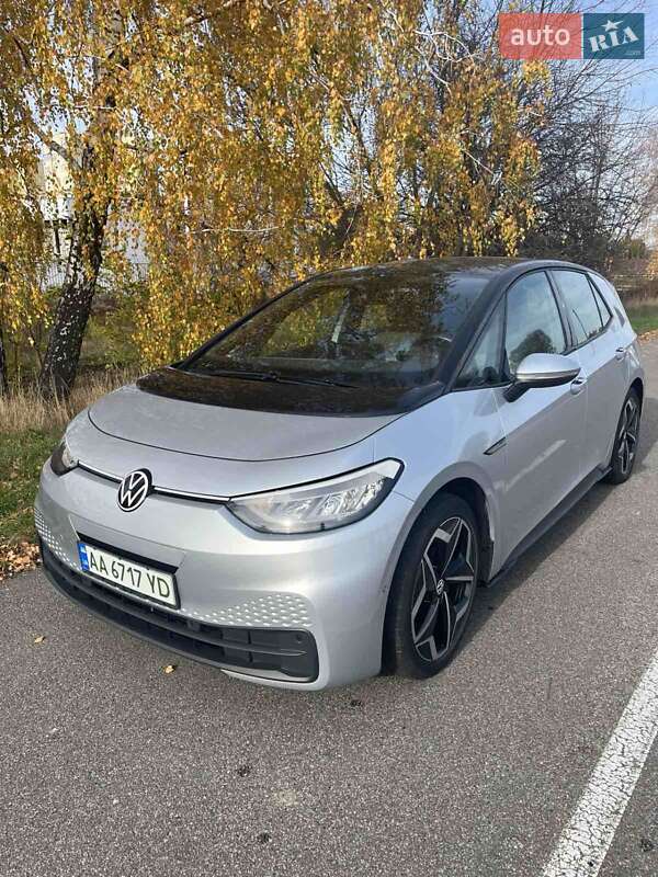 Хэтчбек Volkswagen ID.3 2022 в Киеве