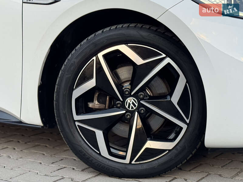 Хэтчбек Volkswagen ID.3 2021 в Тернополе