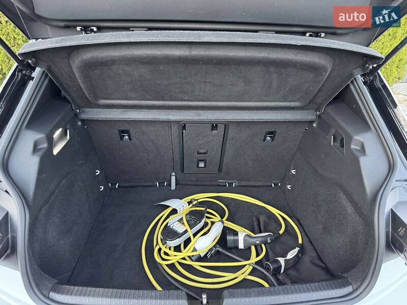 Хэтчбек Volkswagen ID.3 2021 в Тернополе