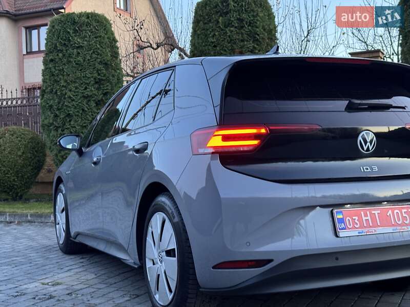 Хэтчбек Volkswagen ID.3 2023 в Ровно фото 12 Хэтчбек Volkswagen ID.3 2023 в Ровно