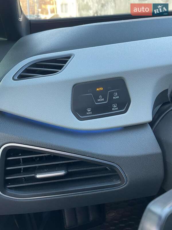 Хэтчбек Volkswagen ID.3 2021 в Львове фото 26 Хэтчбек Volkswagen ID.3 2021 в Львове