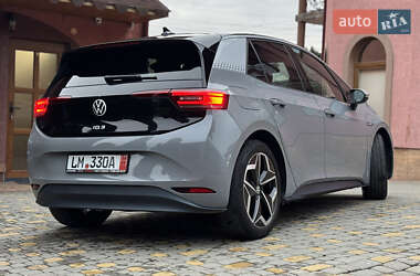 Хетчбек Volkswagen ID.3 2021 в Сваляві