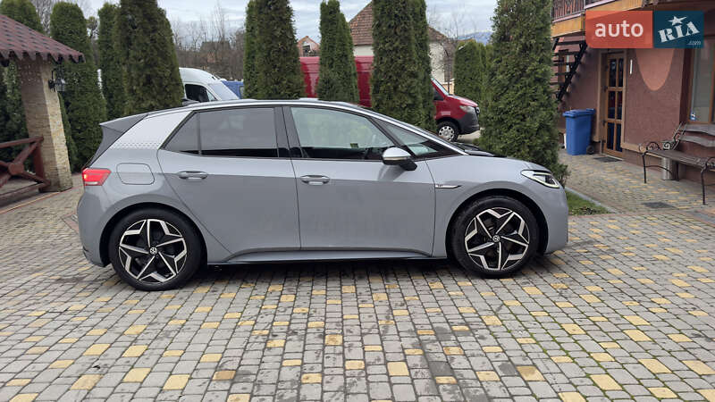 Хэтчбек Volkswagen ID.3 2021 в Сваляве