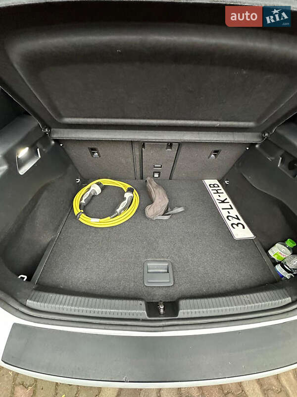 Хэтчбек Volkswagen ID.3 2020 в Ровно