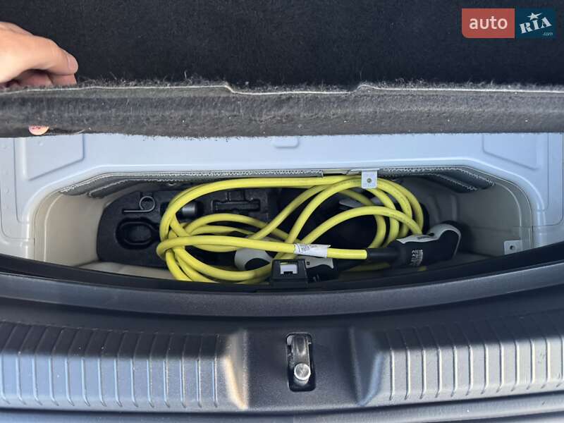 Хэтчбек Volkswagen ID.3 2020 в Хмельницком