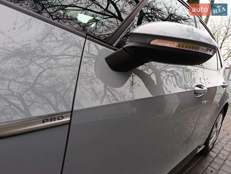 Хэтчбек Volkswagen ID.3 2023 в Ровно фото 16 Хэтчбек Volkswagen ID.3 2023 в Ровно