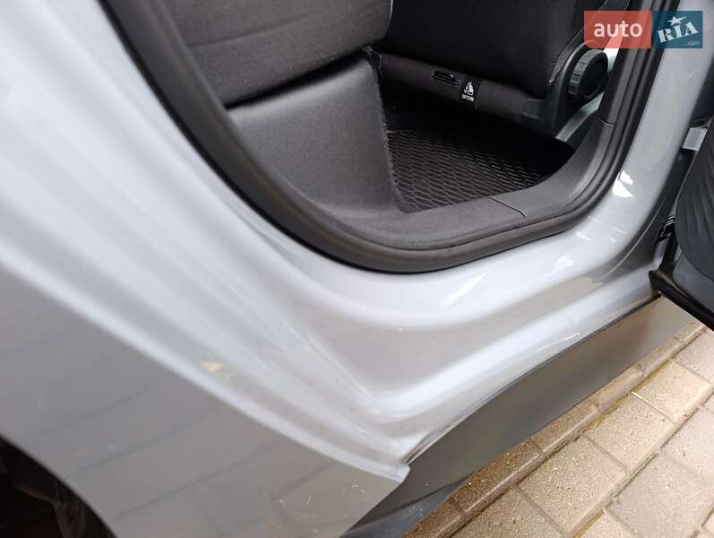 Хэтчбек Volkswagen ID.3 2023 в Ровно фото 60 Хэтчбек Volkswagen ID.3 2023 в Ровно