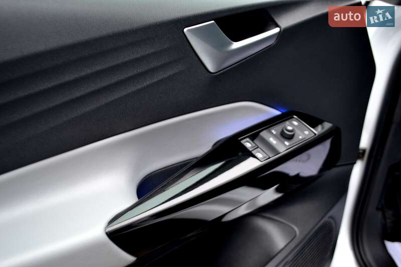 Хэтчбек Volkswagen ID.3 2020 в Хмельницком