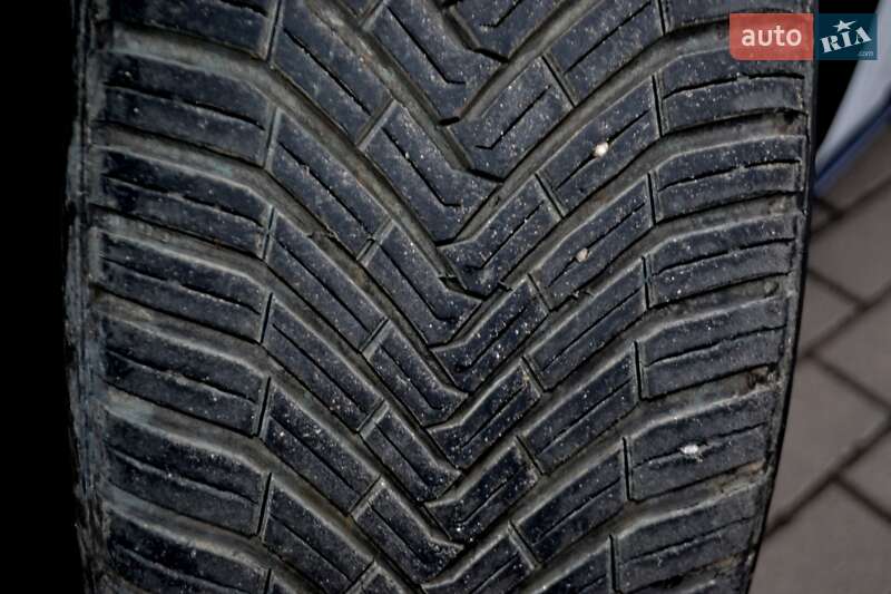 Хэтчбек Volkswagen ID.3 2020 в Хмельницком