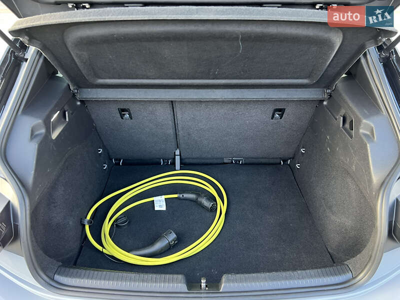 Хэтчбек Volkswagen ID.3 2020 в Лопатине фото 18 Хэтчбек Volkswagen ID.3 2020 в Лопатине