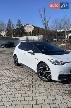 Хетчбек Volkswagen ID.3 2021 в Чернівцях