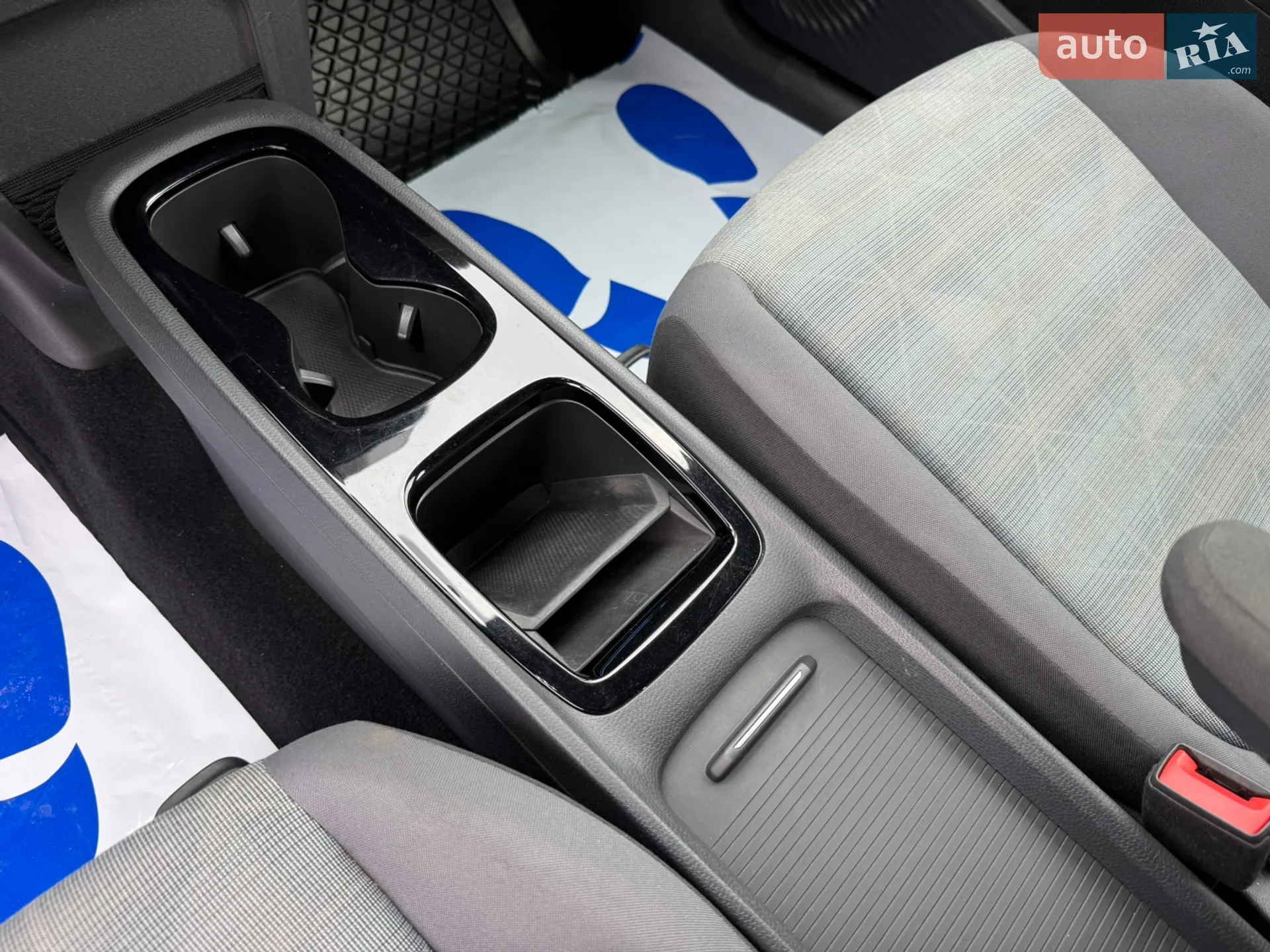 2021 Volkswagen ID.3 - мініатюра 32
