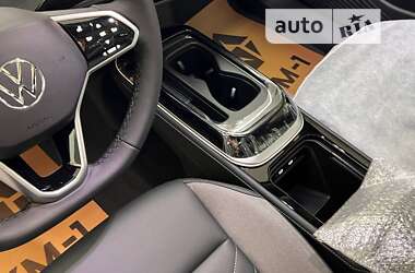 Позашляховик / Кросовер Volkswagen ID.4 Crozz 2023 в 