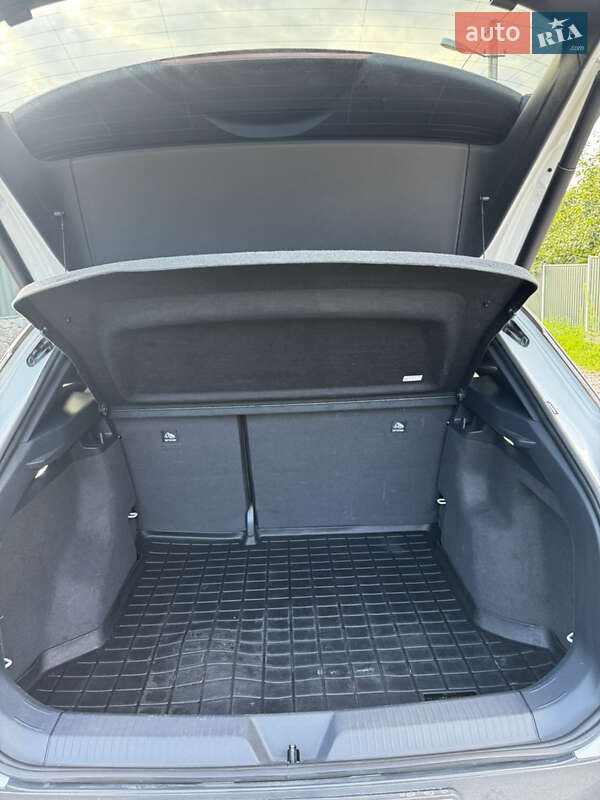 Позашляховик / Кросовер Volkswagen ID.4 Crozz 2022 в Чернівцях