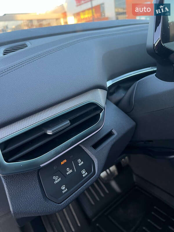 Позашляховик / Кросовер Volkswagen ID.4 Crozz 2023 в Києві