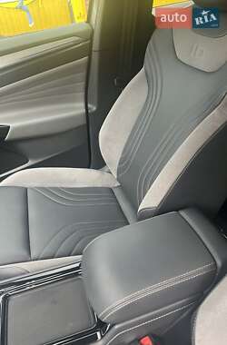 Внедорожник / Кроссовер Volkswagen ID.4 Crozz 2023 в 