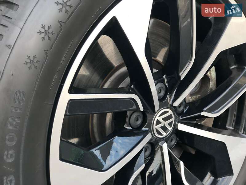 Внедорожник / Кроссовер Volkswagen ID.4 Crozz 2022 в Киеве