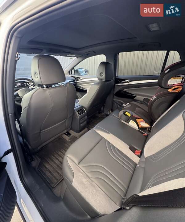 Позашляховик / Кросовер Volkswagen ID.4 Crozz 2024 в Києві