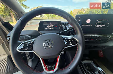 Хэтчбек Volkswagen ID.4 GTX 2023 в Черновцах