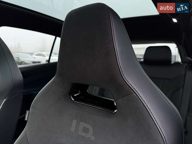 Позашляховик / Кросовер Volkswagen ID.4 GTX 2022 в Луцьку