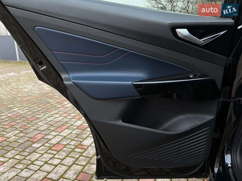 Позашляховик / Кросовер Volkswagen ID.4 GTX 2022 в Луцьку