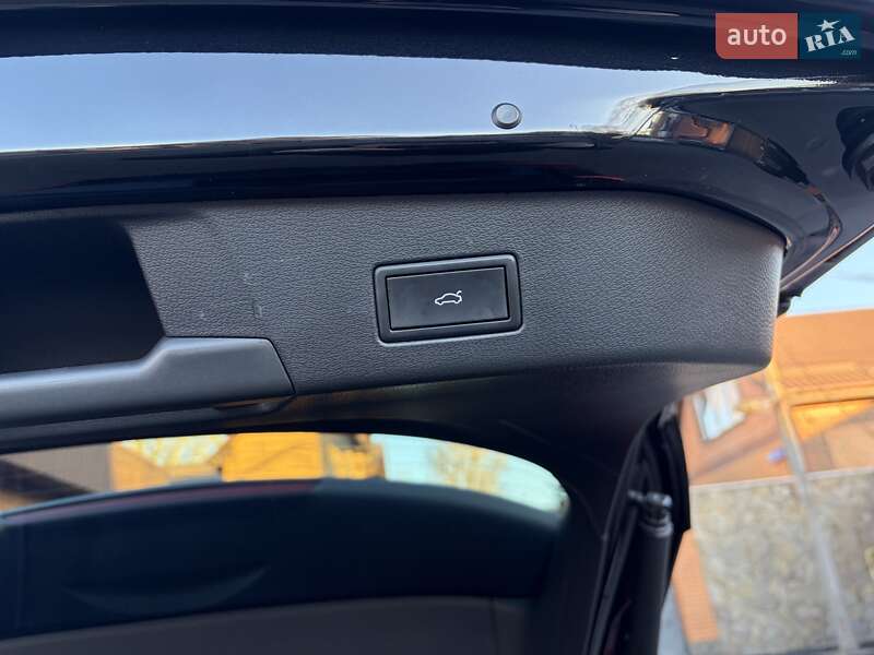 Позашляховик / Кросовер Volkswagen ID.4 X 2023 в Кривому Розі