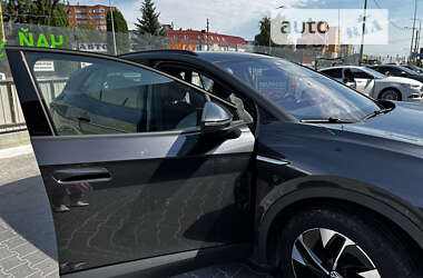 Позашляховик / Кросовер Volkswagen ID.4 2022 в 