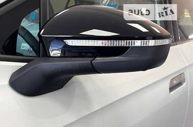 Внедорожник / Кроссовер Volkswagen ID.4 2023 в 
