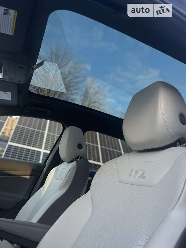 Внедорожник / Кроссовер Volkswagen ID.4 2022 в Хмельницком