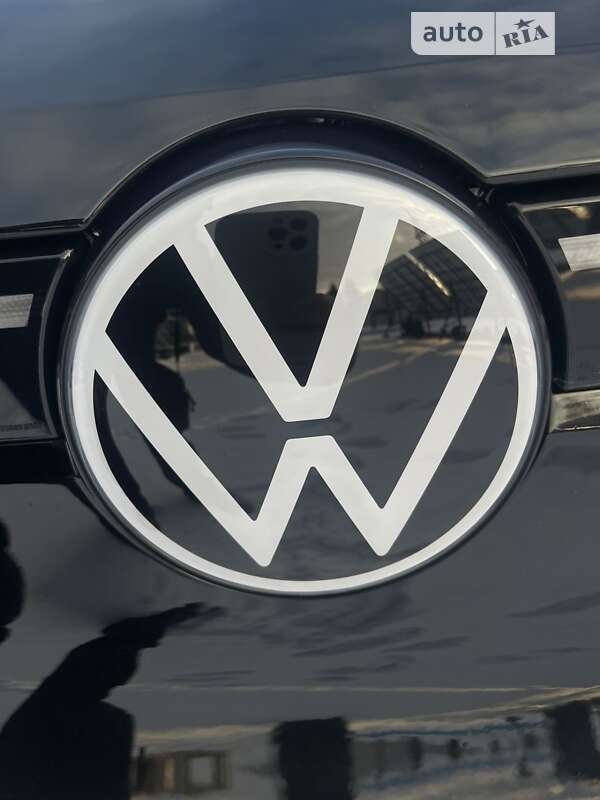 Внедорожник / Кроссовер Volkswagen ID.4 2022 в Хмельницком