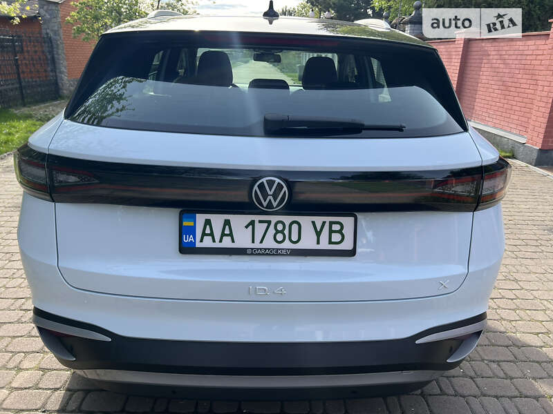 Внедорожник / Кроссовер Volkswagen ID.4 2022 в Киеве
