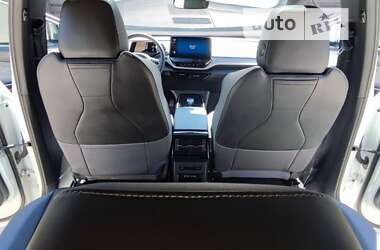 Внедорожник / Кроссовер Volkswagen ID.4 2023 в 