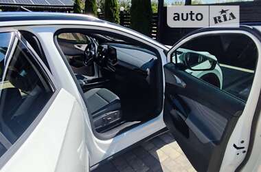 Внедорожник / Кроссовер Volkswagen ID.4 2023 в 