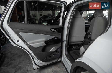 Внедорожник / Кроссовер Volkswagen ID.4 2022 в 