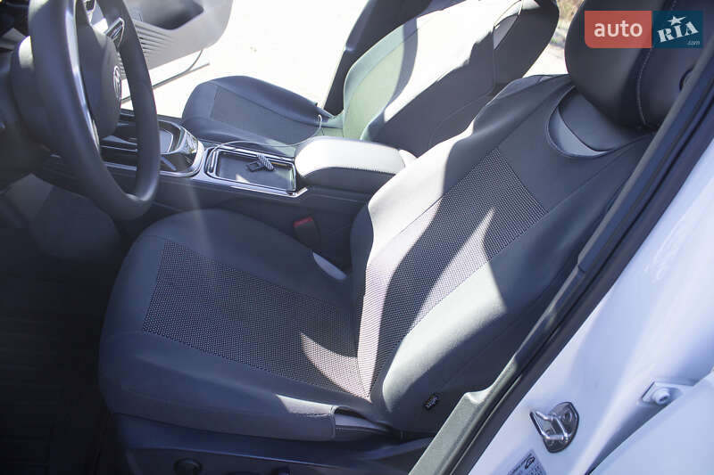 Внедорожник / Кроссовер Volkswagen ID.4 2022 в Покрове