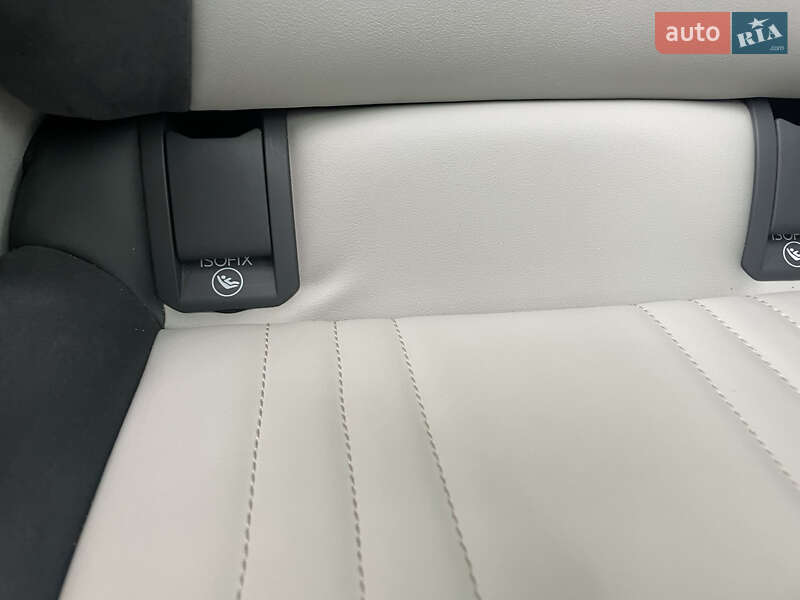 Позашляховик / Кросовер Volkswagen ID.4 2022 в Івано-Франківську