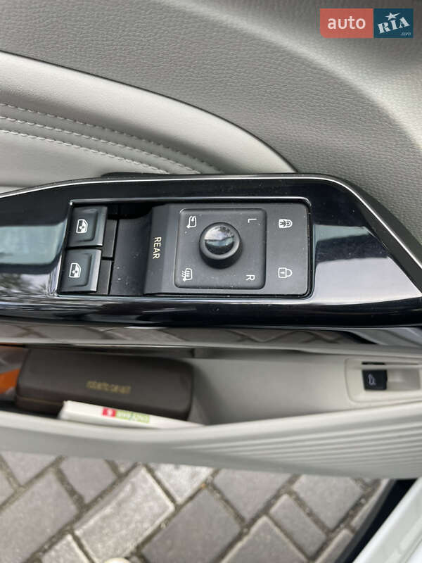 Позашляховик / Кросовер Volkswagen ID.4 2022 в Івано-Франківську