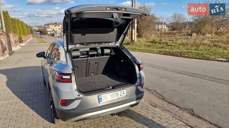 Внедорожник / Кроссовер Volkswagen ID.4 2022 в Ровно фото 13 Внедорожник / Кроссовер Volkswagen ID.4 2022 в Ровно