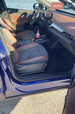 Внедорожник / Кроссовер Volkswagen ID.4 2021 в 