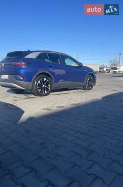 Внедорожник / Кроссовер Volkswagen ID.4 2021 в 