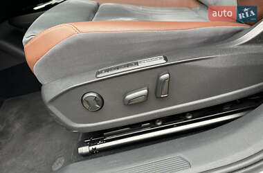Внедорожник / Кроссовер Volkswagen ID.4 2021 в 