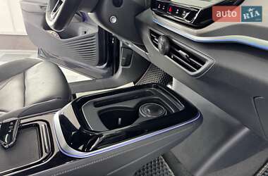 Внедорожник / Кроссовер Volkswagen ID.4 2022 в 
