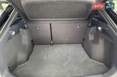 Внедорожник / Кроссовер Volkswagen ID.4 2022 в 