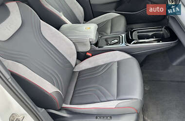 Внедорожник / Кроссовер Volkswagen ID.4 2023 в 