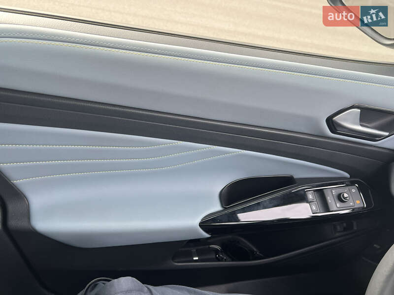 Внедорожник / Кроссовер Volkswagen ID.4 2023 в Днепре
