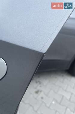 Внедорожник / Кроссовер Volkswagen ID.4 2021 в 