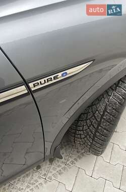 Внедорожник / Кроссовер Volkswagen ID.4 2021 в 