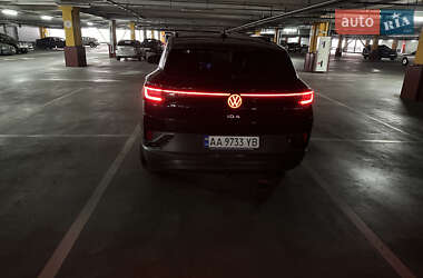 Позашляховик / Кросовер Volkswagen ID.4 2022 в 
