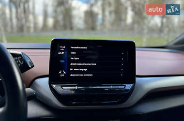 Внедорожник / Кроссовер Volkswagen ID.4 2021 в 