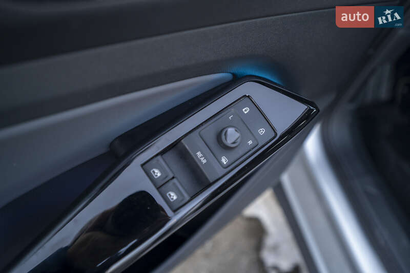 Внедорожник / Кроссовер Volkswagen ID.4 2022 в Киеве фото 17 Внедорожник / Кроссовер Volkswagen ID.4 2022 в Киеве